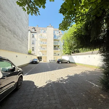 Lägenhet Citynahe Komfortwohnung Fuer Bis 6 Personen Wuppertal